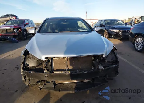 2014 Mercedes-Benz E 350 z USA, uszkodzony, nr VIN WDDKJ5KB8EF280228